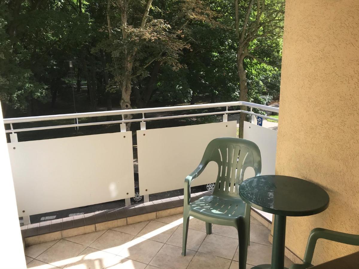 Apartament Bursztyn Apartman Kołobrzeg Kültér fotó