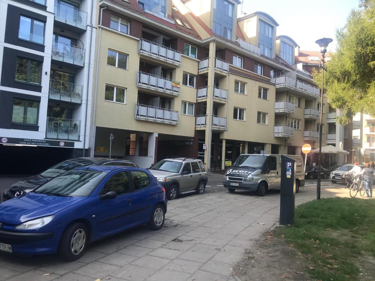 Apartament Bursztyn Apartman Kołobrzeg Kültér fotó